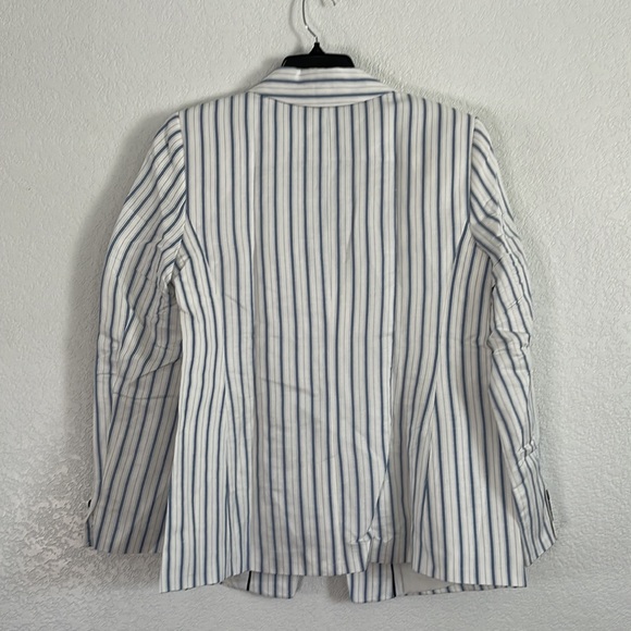 LOFT Petite Striped Modern Blazer | 12 - Picture 11 of 11